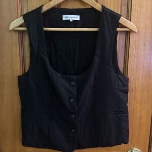 WeWoreWhat Black Sleeveless Crop Tank Top
